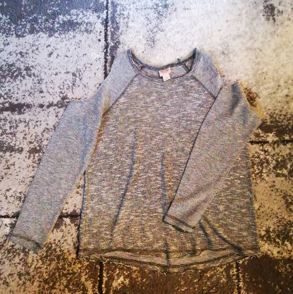 Mossimo Cold Shoulder Top! - Picture 4 of 6